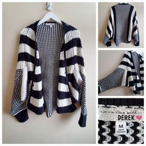 I am love with Derek ❤️ Brand Cardigan with Dolam sleeves, M size